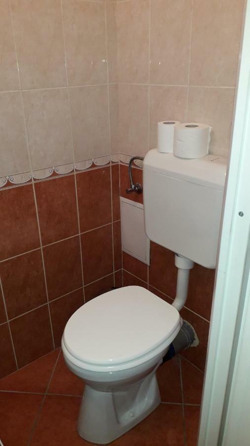Annika Apartman Έγκερ Εξωτερικό φωτογραφία